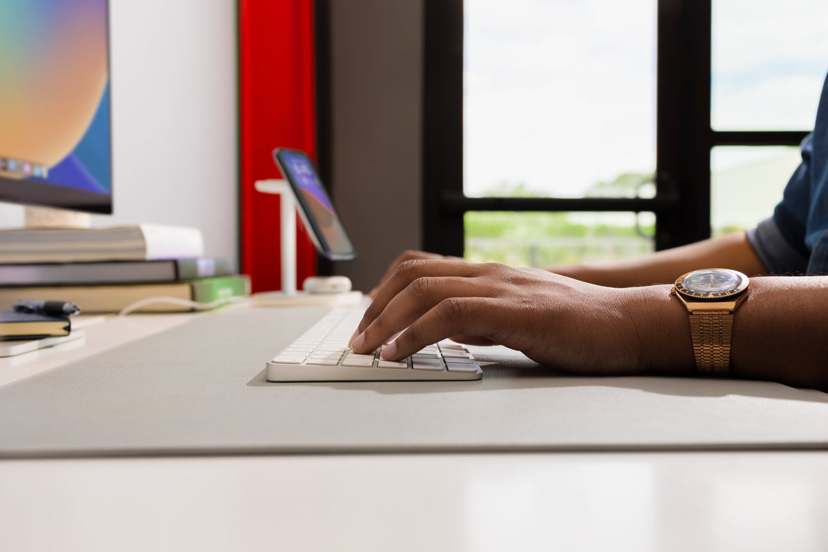 Twelve South DeskPad vegan leather - podkładka na biurko ze skóry wegańskiej szara