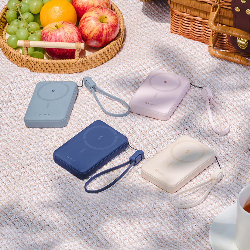 Adam Elements Vionta C2 Pro - magnetyczny powerbank bezprzewodowy do iPhone Apple Watch 10000 mAh granatowy