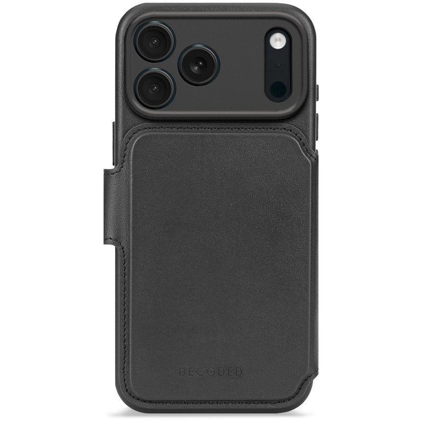 Decoded Leather Detachable Wallet - skórzana obudowa ochronna do iPhone 17 Pro kompatybilna z MagSafe black