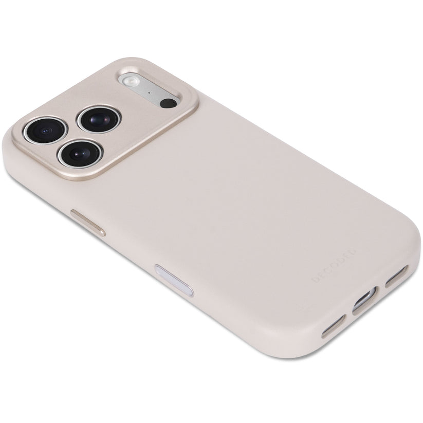Decoded Leather Backcover - skórzana obudowa ochronna do iPhone 18 Pro kompatybilna z MagSafe beżowa