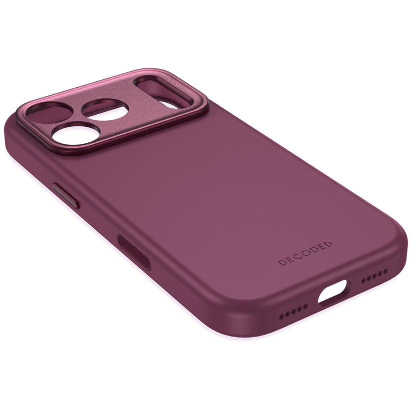 Decoded AntiMicrobial Silicone Backcover - silikonowa obudowa ochronna do iPhone 18 Pro kompatybilna z MagSafe śliwkowa