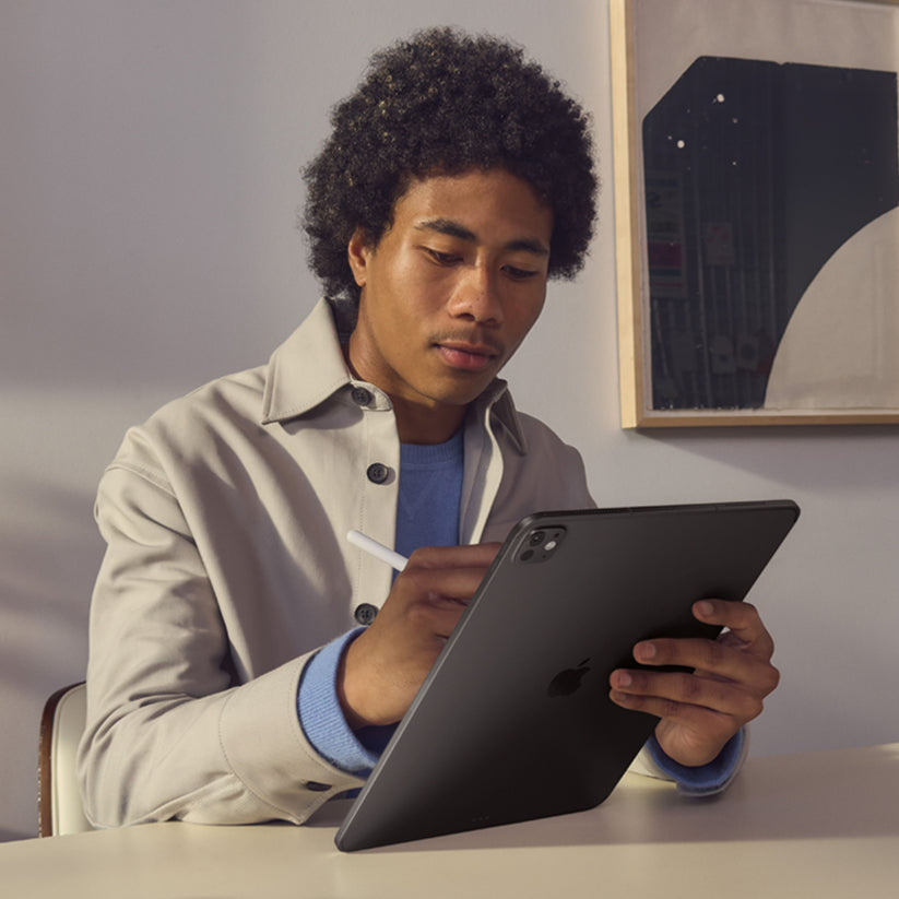 iPad_Pro_11-in_M5_WiFi_Space_Black_PDP_Image_Position_5__pl_PL