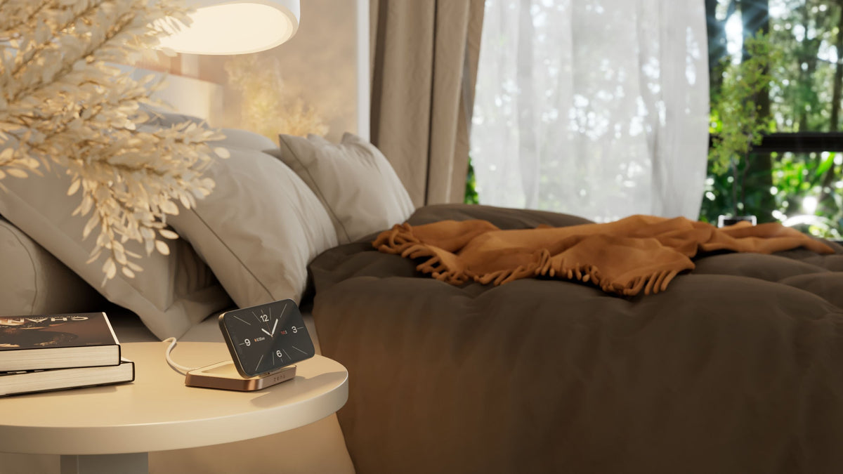 ZENS Nightstand Charger - magnetyczna ładowarka 20W miedziana