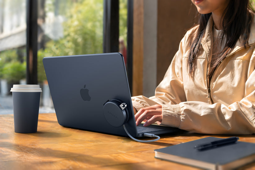 Satechi OntheGo 5-in-1 Multiport Adapter - adapter do urządzeń mobilnych USB-C/USB-A/HDMI 4K/czytnik kart SD/USB-C PD indygo