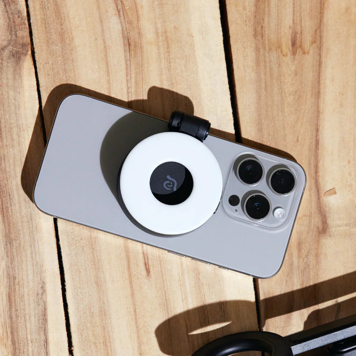 Adam Elements Selfie Light - magnetyczna lampka LED do selfie stick czarna