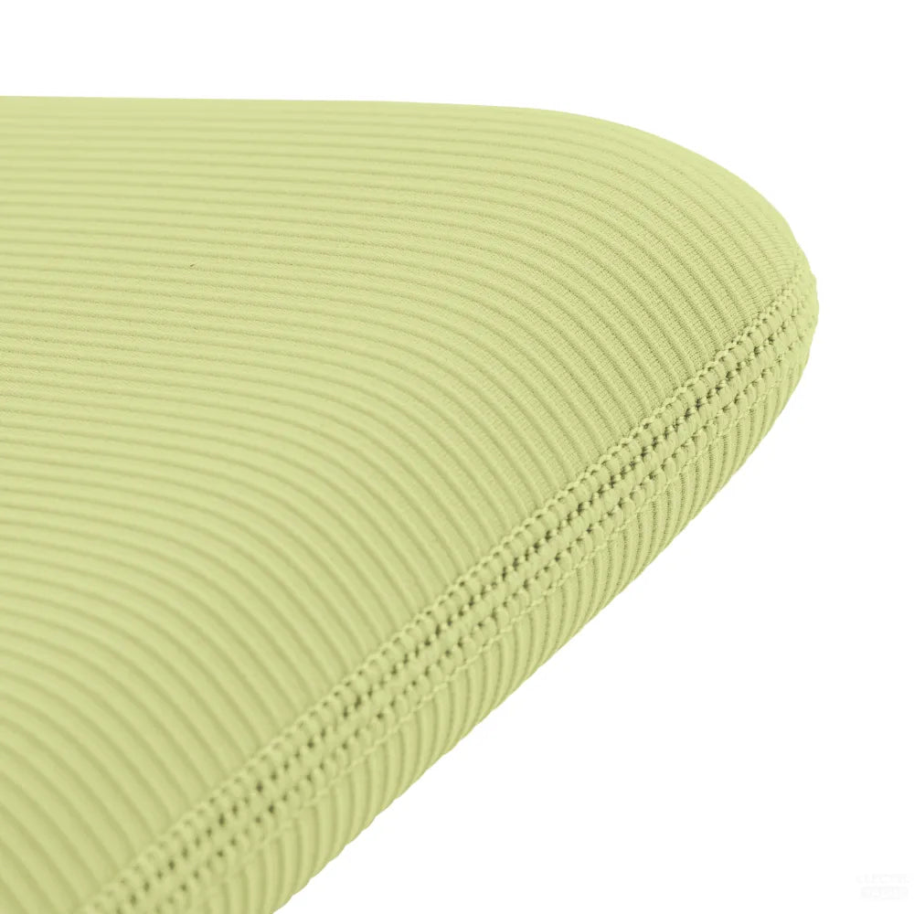 UNIQ Cyprus Ridge Edition - etui neoprenowe do MacBook Air 13" MacBook Neo 13" żółte